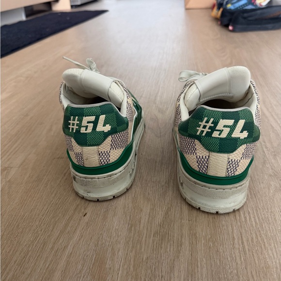 Louis Vuitton Green and White Sneakers - Picture 4 of 6